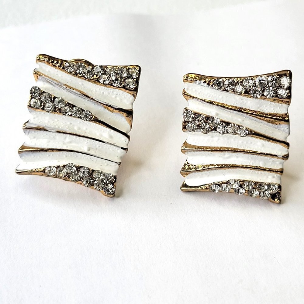 White and Gold Square Stud Earrings